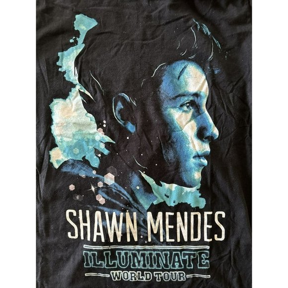 Shawn Mendes Illuminate World Tour 2017 Size Large Shirt Black Short Sleeve - Picture 1 of 2
